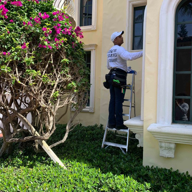 Window Cleaner in Tequesta Cleaning Windows