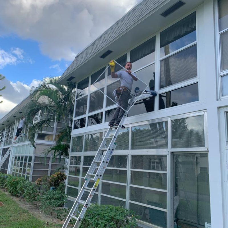 Window Cleaner in Tequesta Cleaning Windows