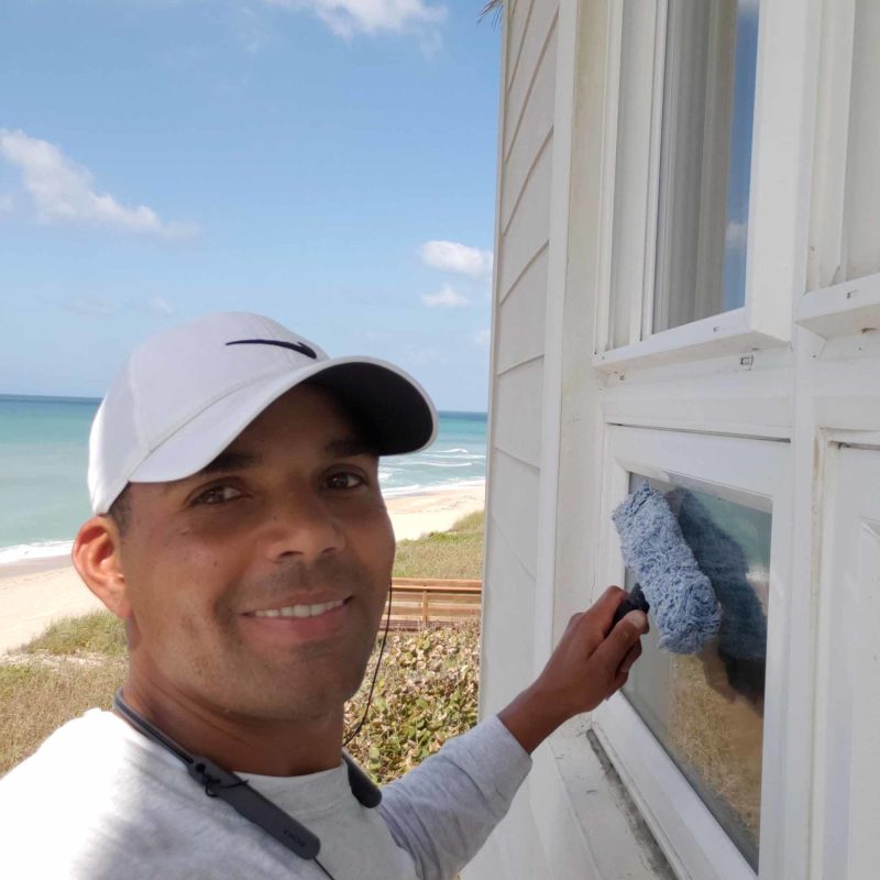 Luxury window cleaning company in Jupiter, Florida